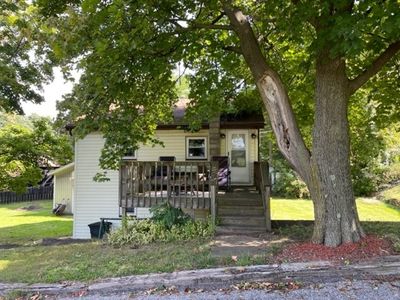 140 Nickel Plate Ave, Girard, PA, 16417