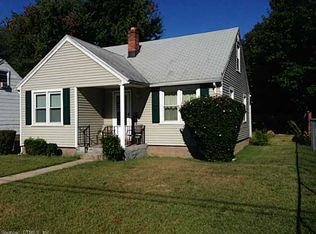 112 Glen View Ter, New Haven, CT 06515