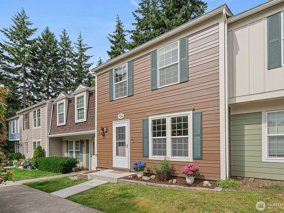 1st image of 27031 47th Avenue S #104
