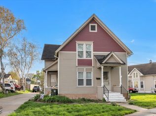 212 Williams St, Aurora, IL 60506