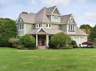 1 Tarragon Dr, Johnston, RI 02919