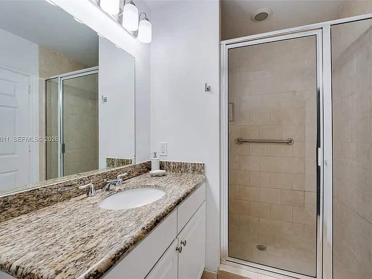3001 NE 185th St #612 — Photo 15
