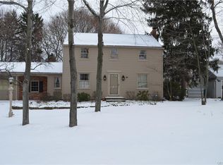 60 Eastgate Dr, Rochester, NY 14617