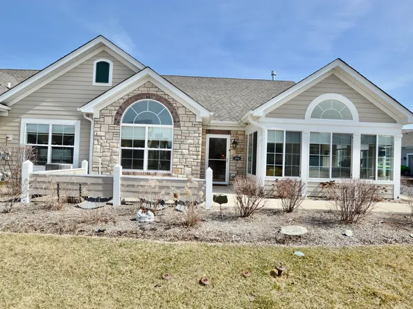2570 Verdi St #30-B, Woodstock, IL 60098