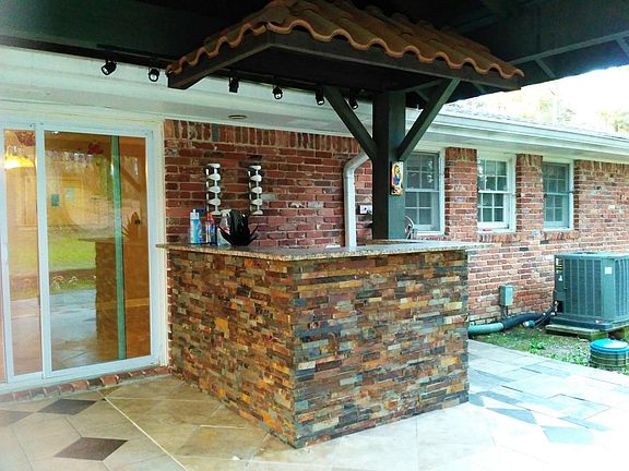 3rd image of 6130 Zachary Dr