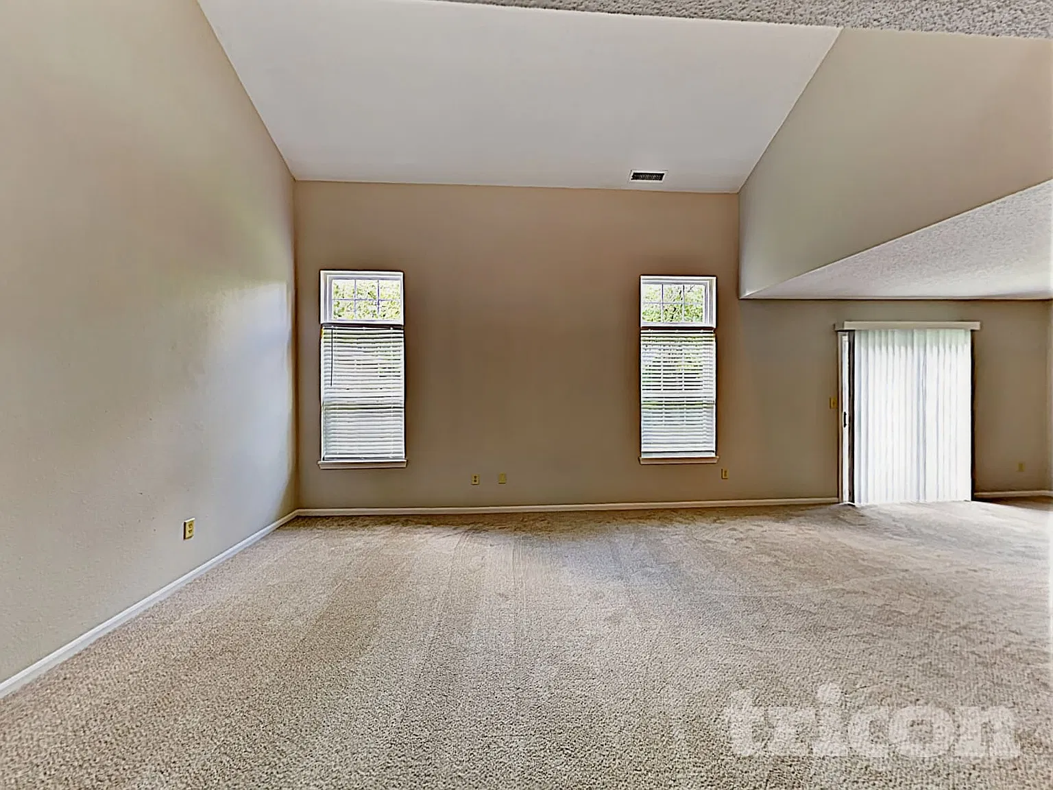 4026 Crabtree Court Indianapolis IN — Photo 3