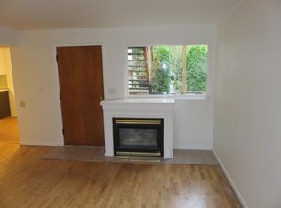 4820 40th Ave SW #B, Seattle, WA 98116