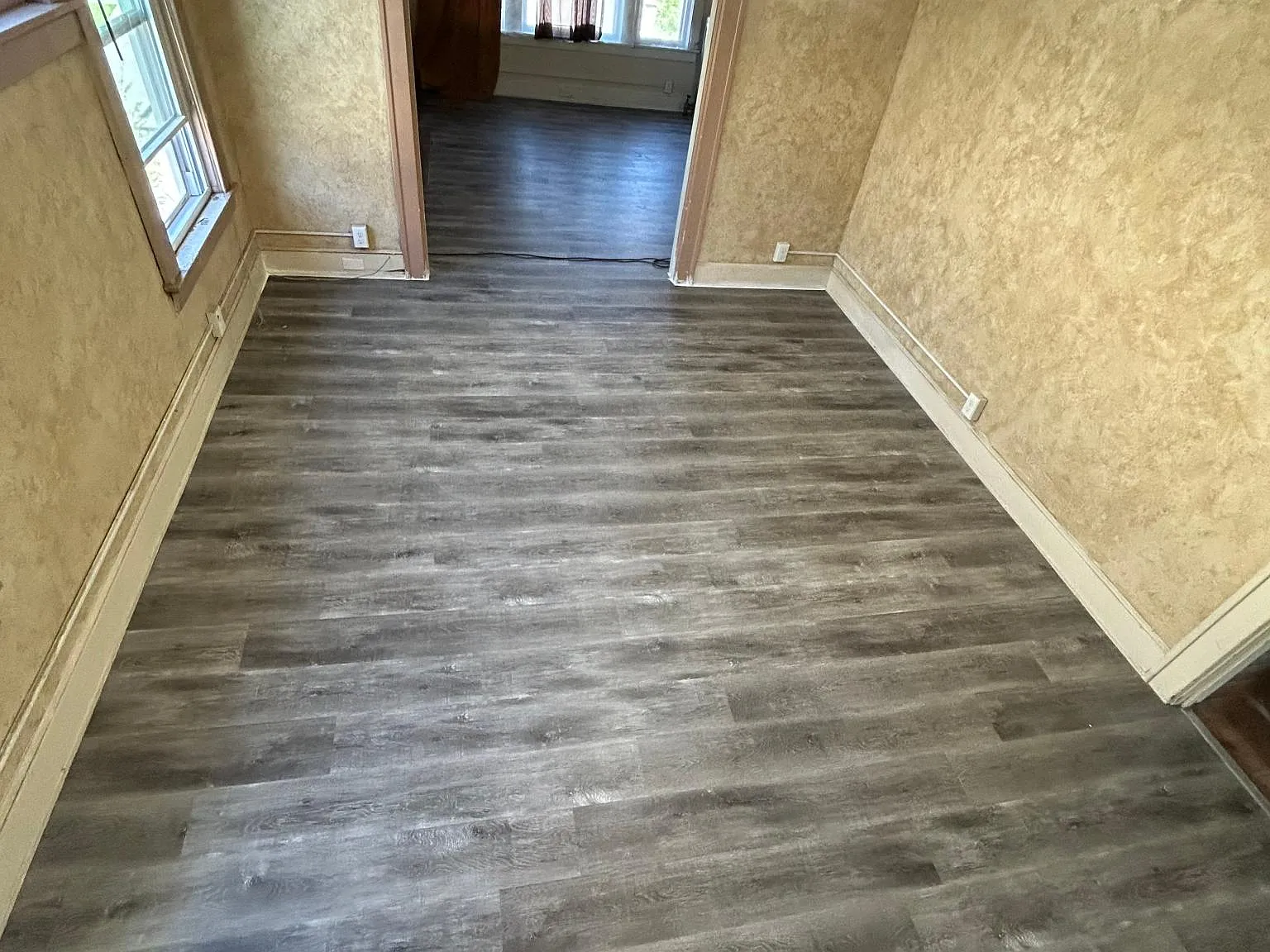 2 bed, 900 sqft, $1,200 — Photo 3