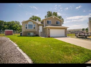 1167 W 1700 N, Clinton, UT 84015