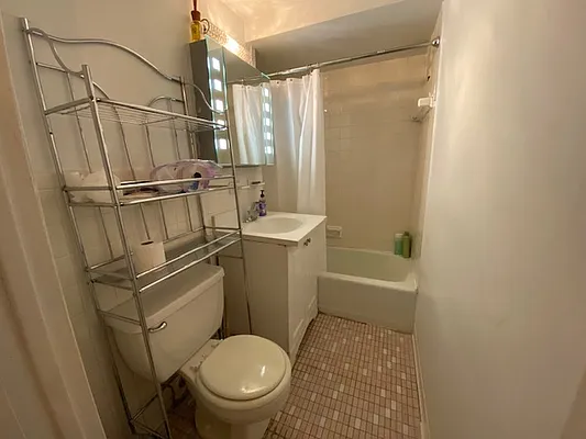 Rented by Village Living Realty | media 6