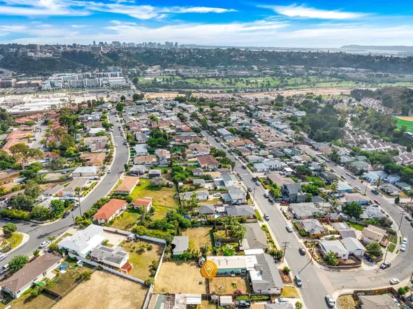 1591 Burton St, San Diego, CA 92111