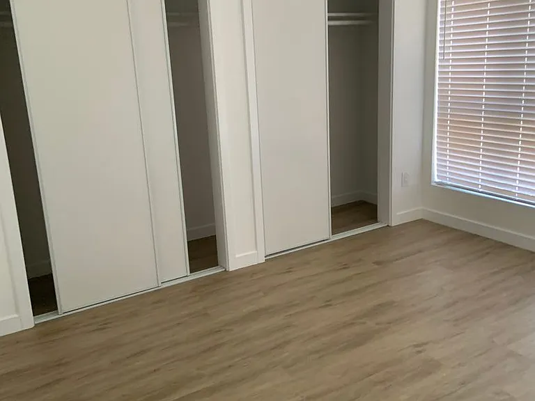 222 N Avenue 66 — Photo 15