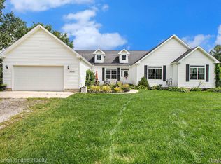 56536 Briar Meadow Rd, South Lyon, MI 48178