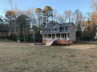 310 Knotts Cir, Woodstock, GA 30188