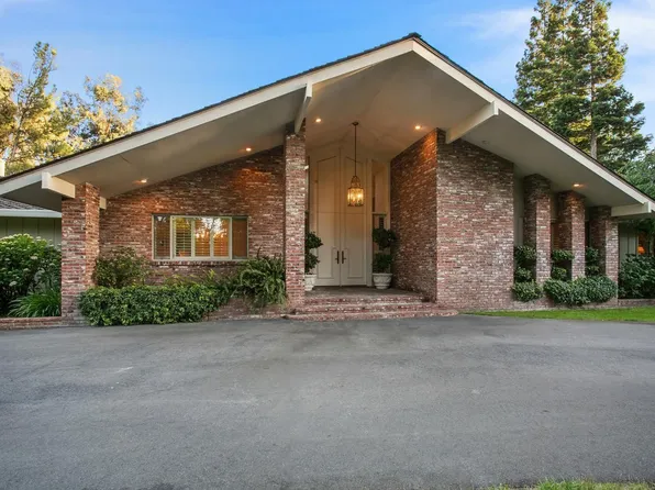 4110 Random Ln, Sacramento, CA 95864