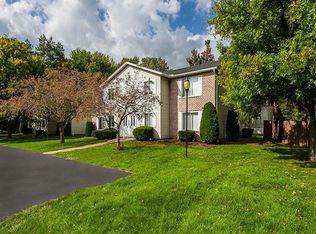 Newcastle Apartments and Townhomes, Rochester, NY 14626