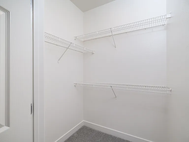 Donner - 2BR, 2BA 1,058SF