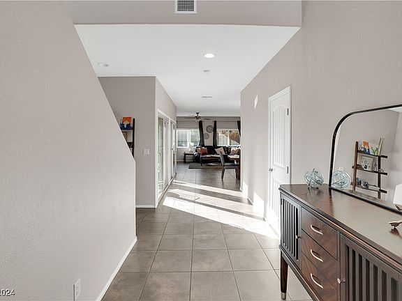 5th image of 9329 Forest Meadows Ave