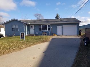 300 Larch Ave, Onalaska, WI 54650