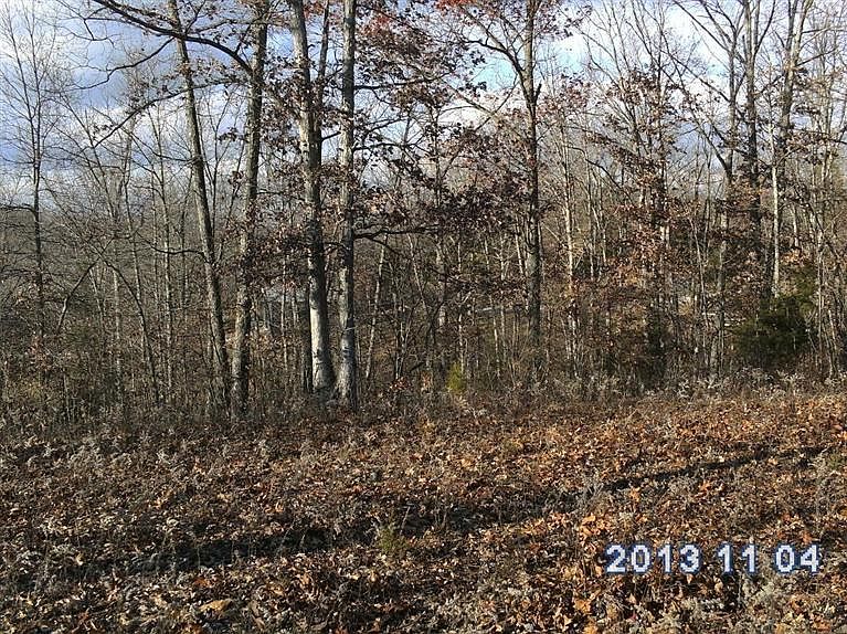 2nd image of 2880 Barlow Rd