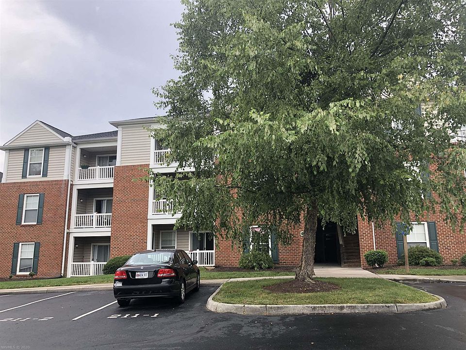 1st image of 211 S Knollwood Dr Ste 2204
