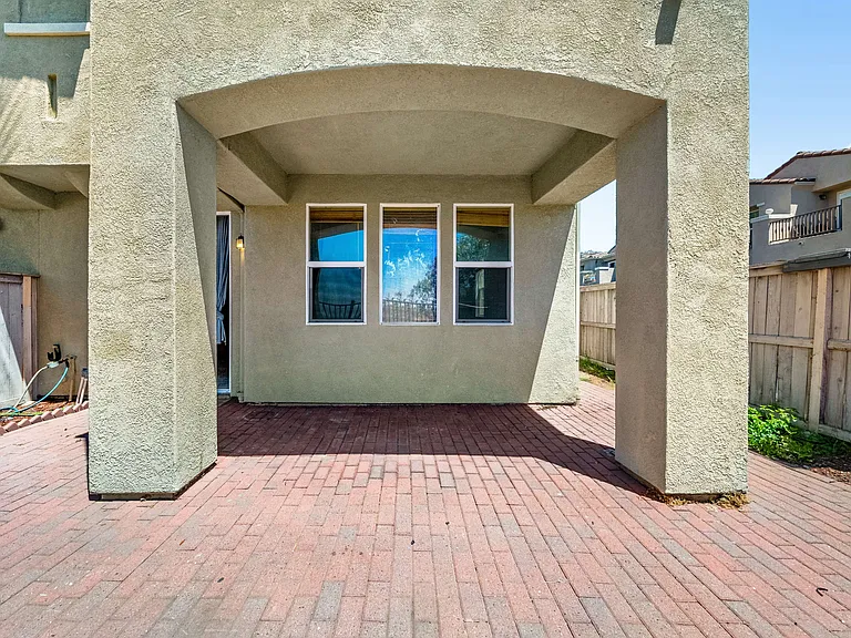 812 Mahogany St — Photo 39