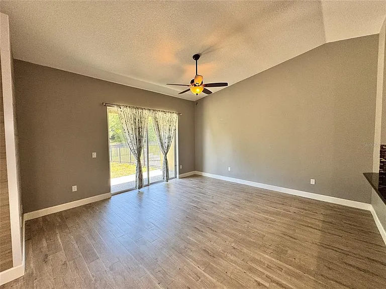 764 Chacall Loop — Photo 6