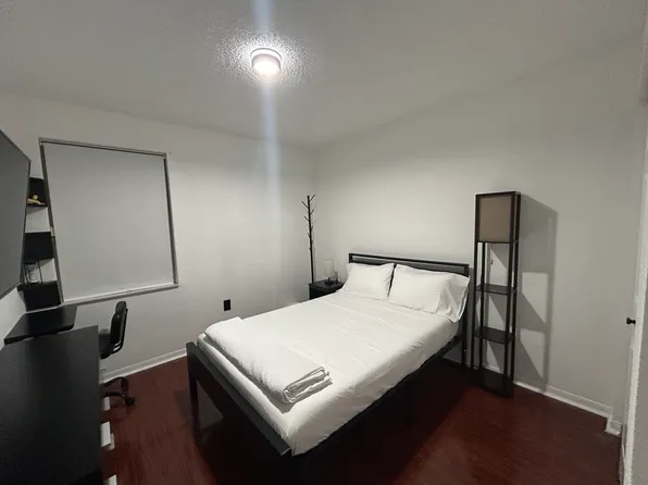 (undisclosed Address), Miami, FL 33176