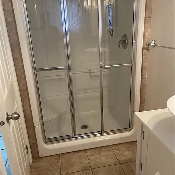 321 Avondale Ave #1 — Photo 8