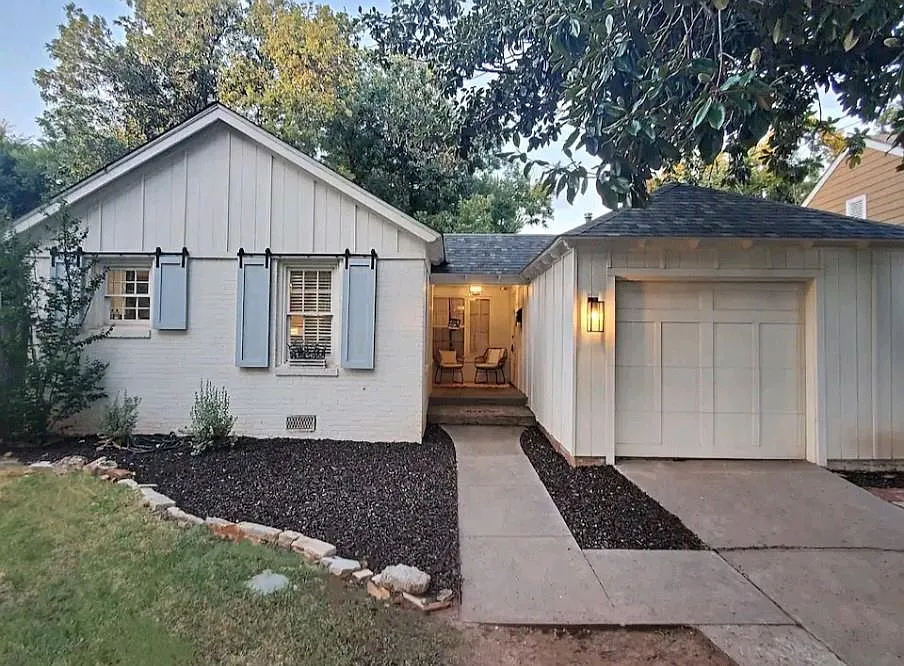 Building Photo - Woodlawn Pl