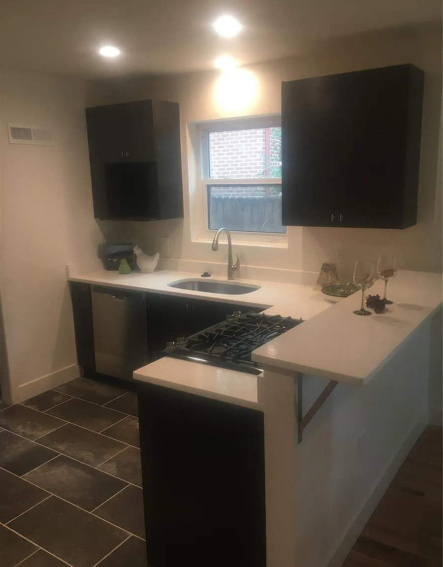 2 bed, 1091 sqft, $2,365 — Photo 4