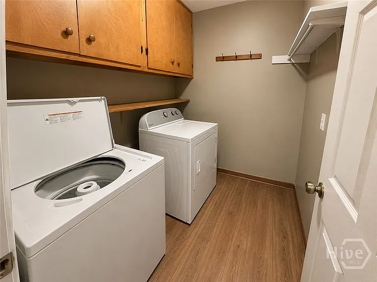 110 Flannigans Pl — Photo 3