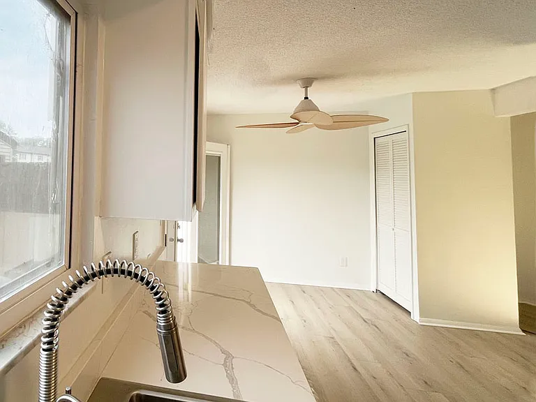 1412 Bairstow Ct — Photo 12