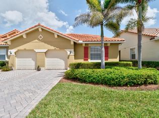 6380 OXFORD Circle #104D, Vero Beach, FL 32966