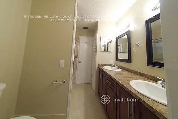 1901 Shower Tree Way — Photo 10