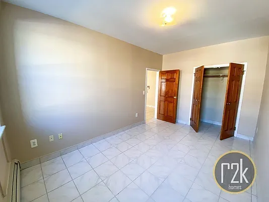 Rented by Realty 2000 Corp | media 26