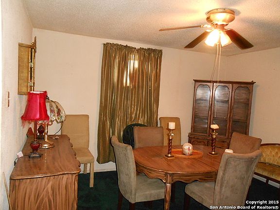 3rd image of 825 Gulf St