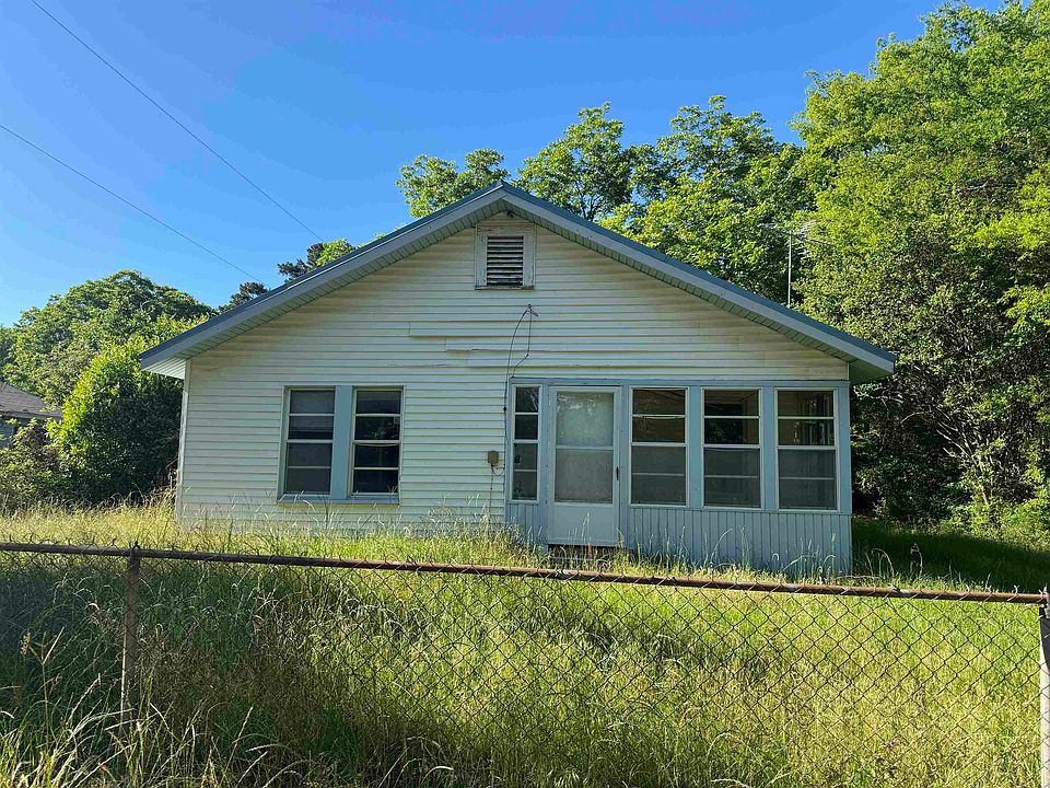 1st image of 2403 Holmes Rd
