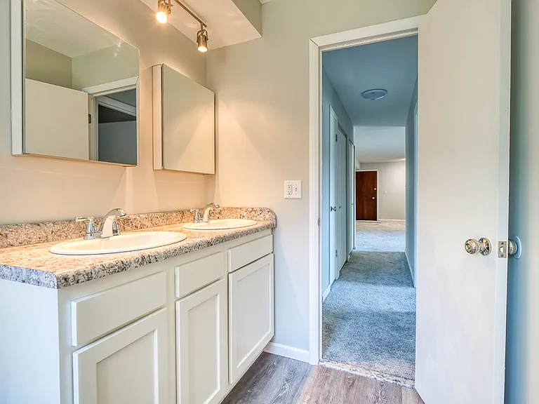 24665 Clareshire Dr #101 — Photo 15