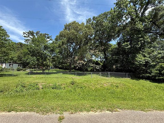 2nd image of LOT 4 Honeysuckle Ln