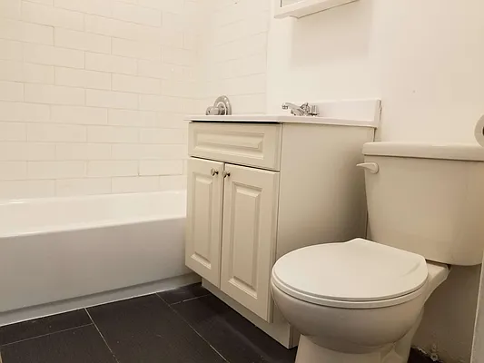 Rented by Bruma Realty LLC | media 18