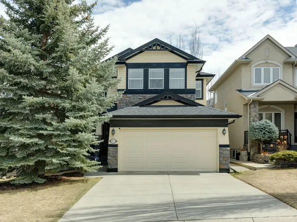 42 Cresthaven Way SW, Calgary, AB T3B 5X8