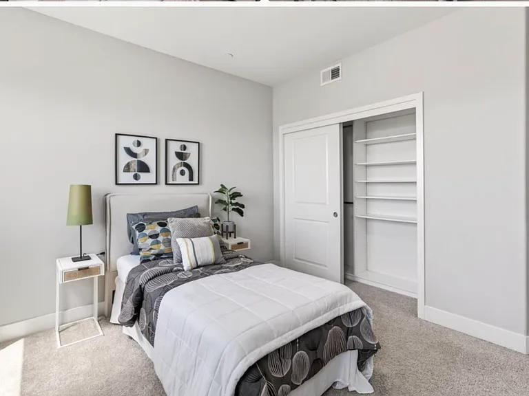202 Market St — Photo 1
