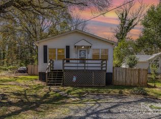 115 Belton Ave, Mount Holly, NC 28120