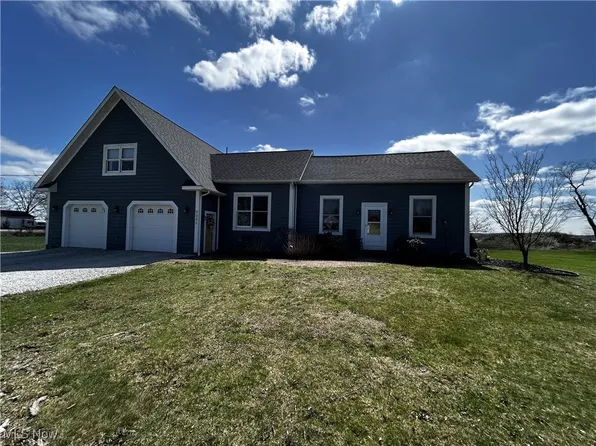 9060 Pontius St NE, Alliance, OH 44601