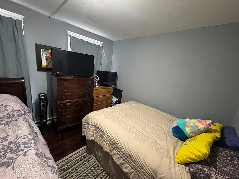 27 Irion St #2 — Photo 9