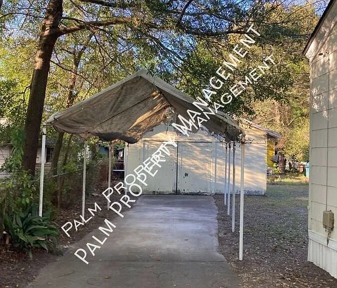 2139 Utah St — Photo 17