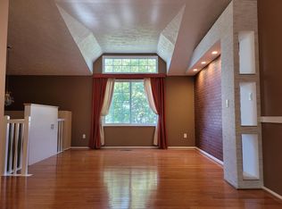 18318 Swan Stream Dr, Gaithersburg, MD 20877