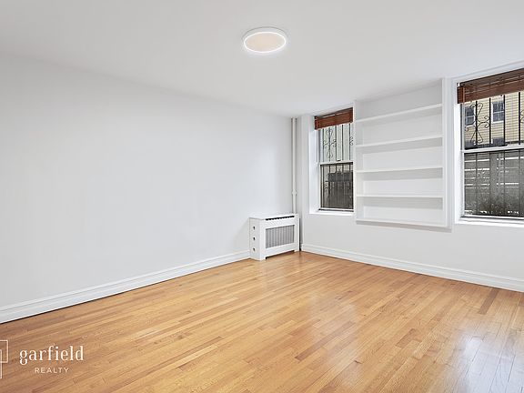 3rd image of 365 Dean St #1