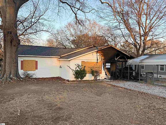 2nd image of 140 Agnew Rd